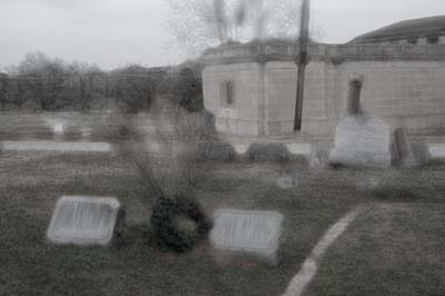 texas ghosts,ghost photographs,cemetery images,paranormal photos,angels,marker,downtown forth wort, horses, animals,ghosts, usa